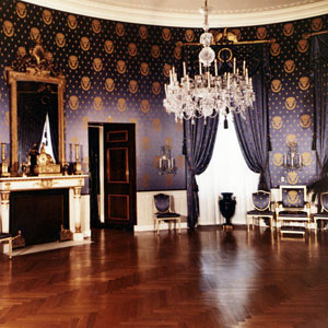 会员开通市场的短信测压轰炸